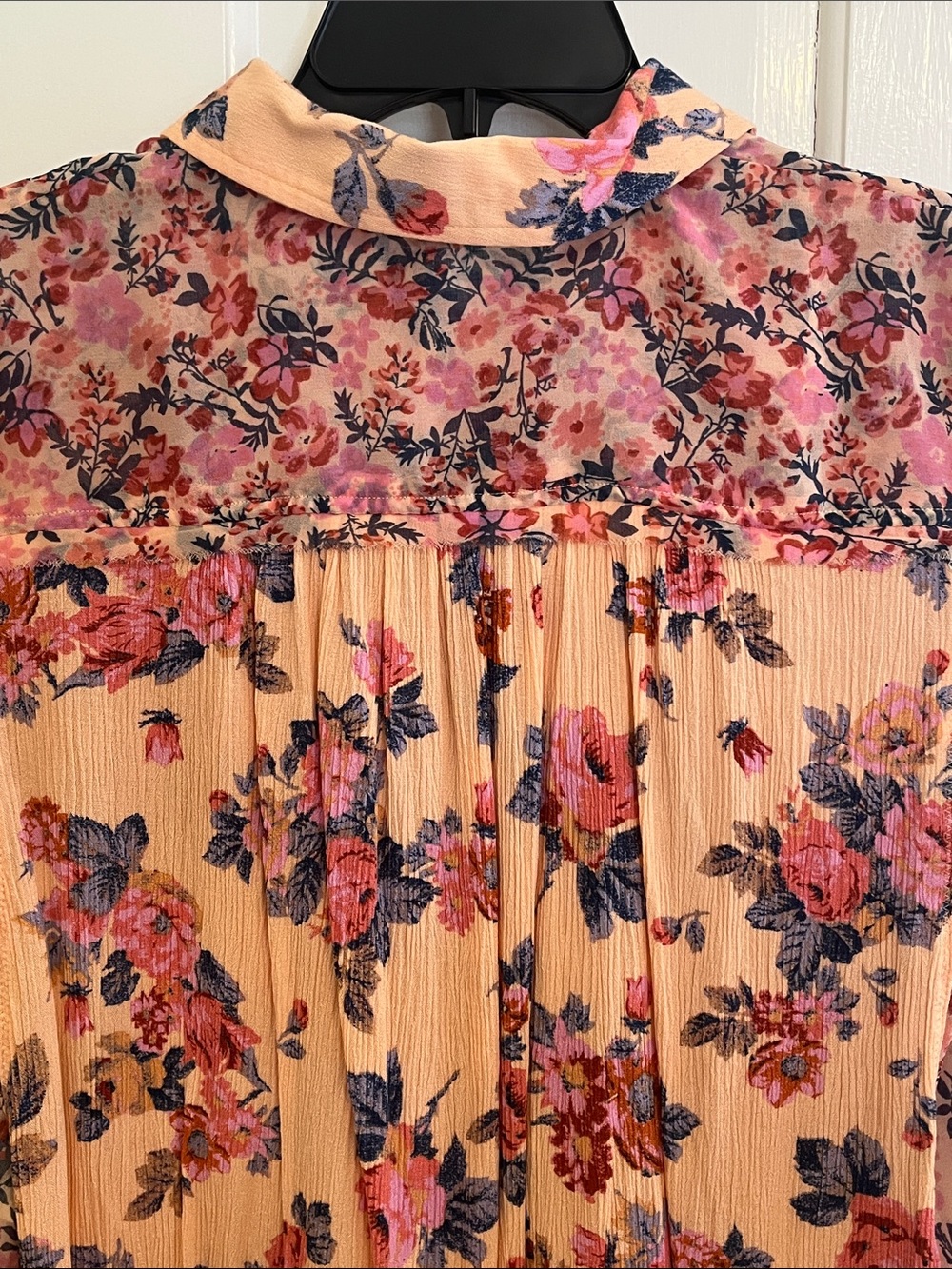 Free People Hold Onto Me Floral Button Down Top Coral Combo Size Small - Picture 5 of 11